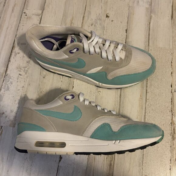 Nike Men’s 8 Air Max 1 OG Anniversary Aqua Sneakers Blue/Purple Sneaker LTD - Picture 3 of 14